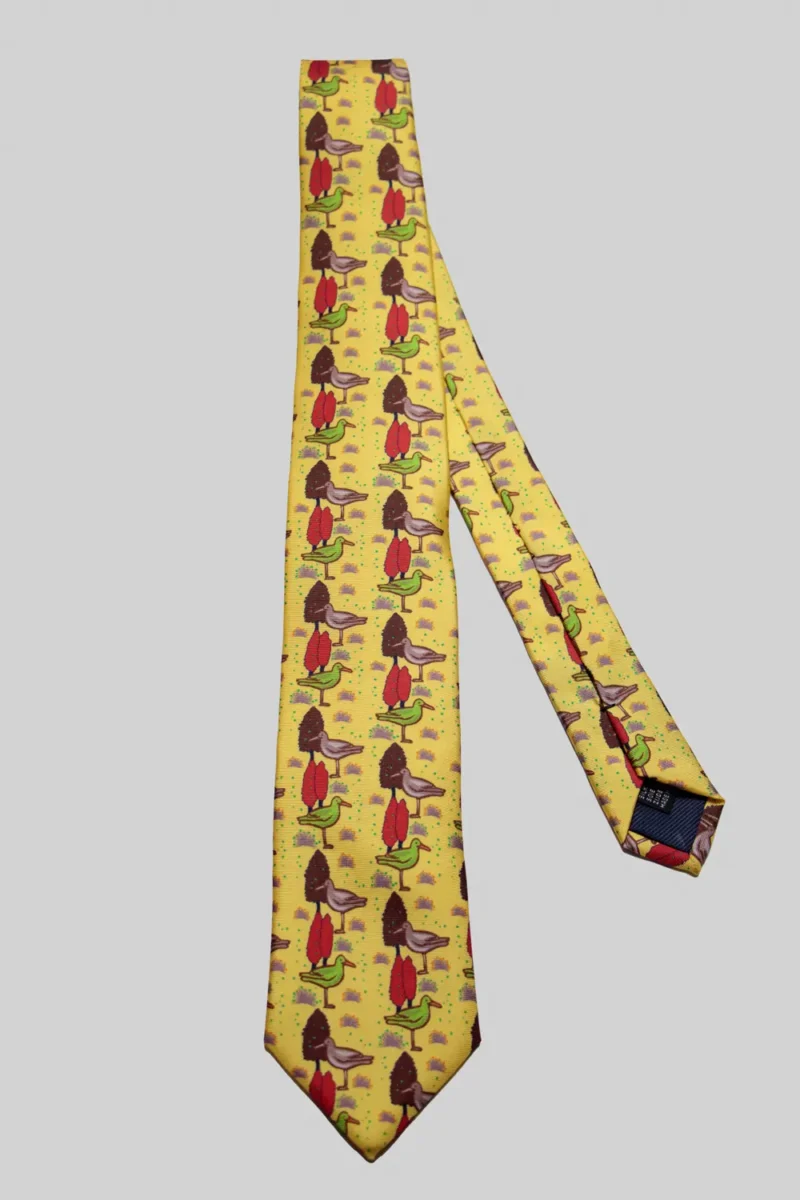 Corbata-gaviotas-grande-amarillo