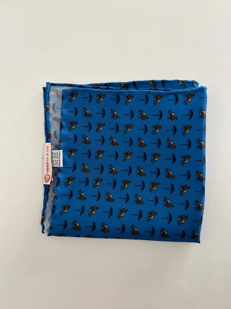 pañuelo-leones-azul-noche