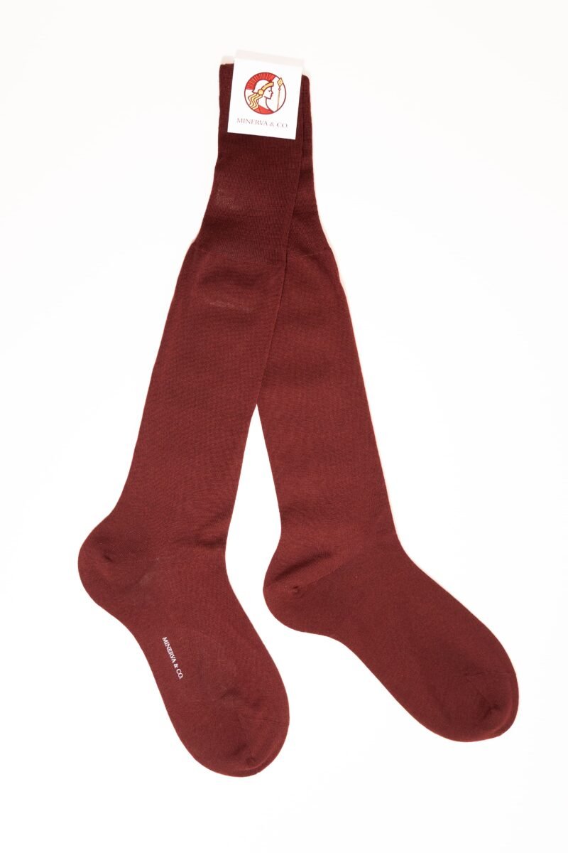 Calcetines-largos-alta-calidad-lana-burdeos